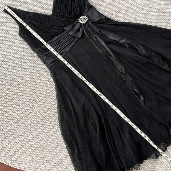 Tadashi dress - Picture 5 of 8